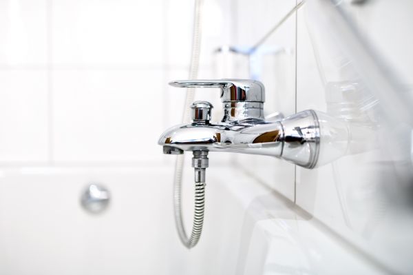 Cost of Shower Faucet Repair in Tucson