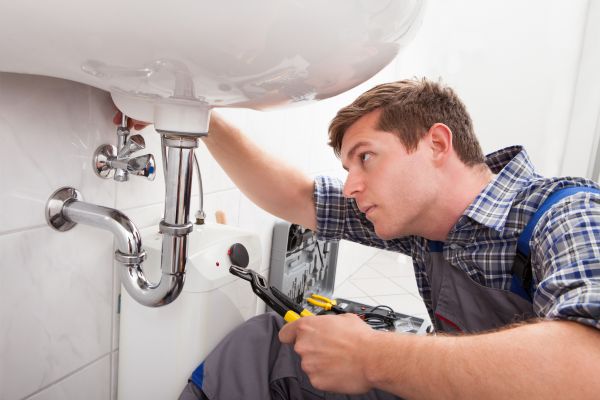 Cost of Residential Plumbing Service in Tucson