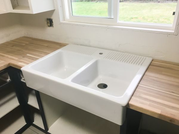 Cost of Chipped Sink Repair in Tucson