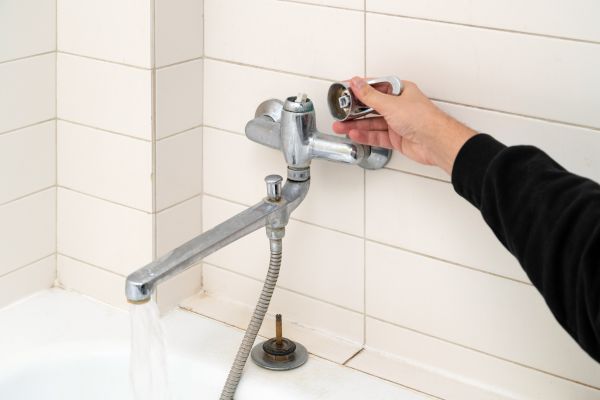Cost of Shower Handle Repair in Tucson